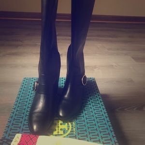 Tory Burch Boots
